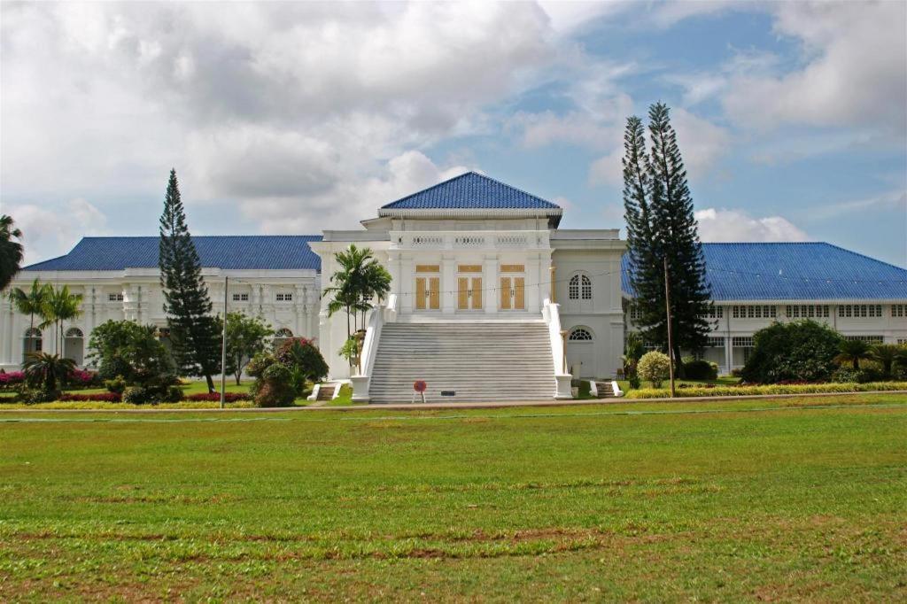 Ritzton Hotel Johor Bahru Eksteriør bilde