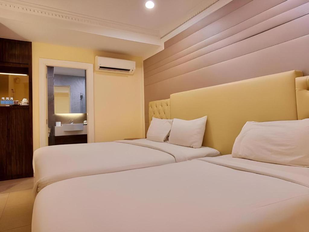 Ritzton Hotel Johor Bahru Eksteriør bilde