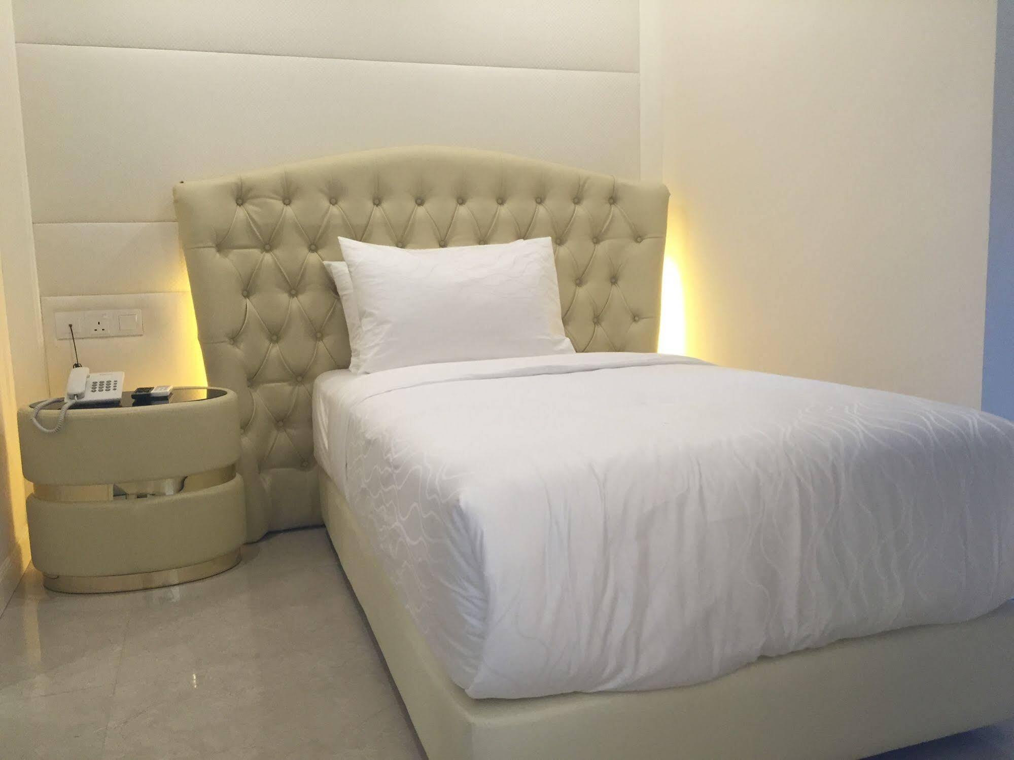 Ritzton Hotel Johor Bahru Eksteriør bilde